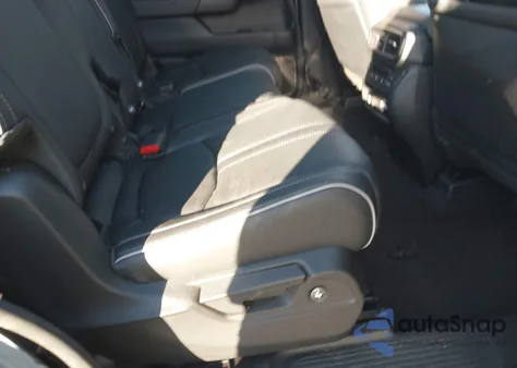 2023 Honda Pilot Awd Elite z USA, uszkodzony, nr VIN 5FNYG1H88PB001276